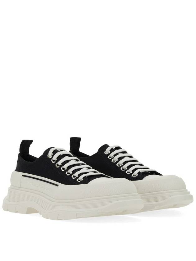 Tread Slick Platform Low Top Sneakers Black White - ALEXANDER MCQUEEN - BALAAN 4