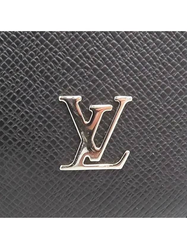 M30450 Black Taiga Leather Pochette Voyage Clutch - LOUIS VUITTON - BALAAN 3