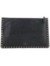 P0269 Rockstud Clutch Bag Medium 33505 3 - VALENTINO - BALAAN 1