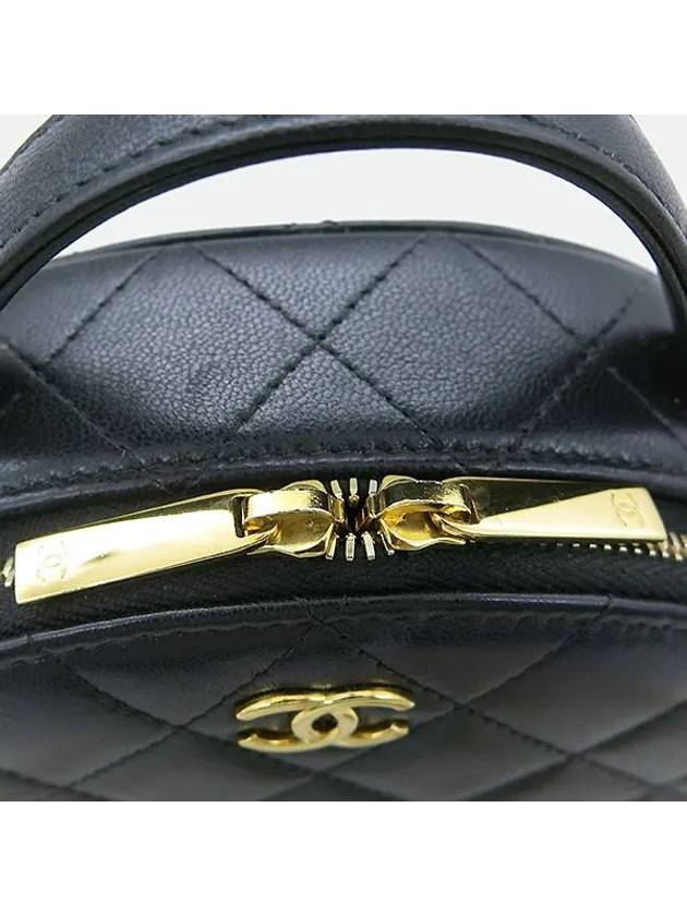 AP3087 Crossbody Bag - CHANEL - BALAAN 5