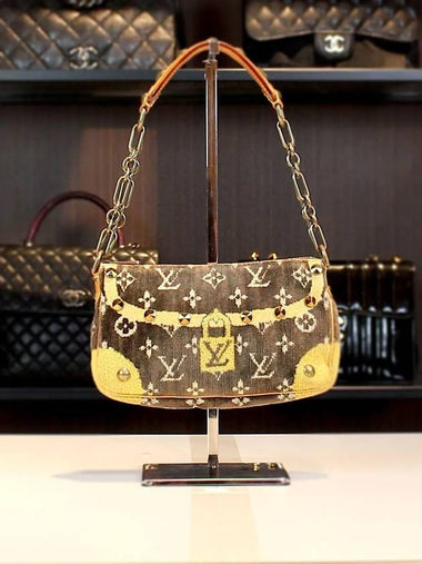 Pochette Accessory Shoulder Bag M58009 - LOUIS VUITTON - BALAAN 1