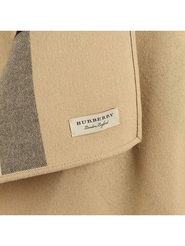 Checked reversible wool cape poncho - BURBERRY - BALAAN 5