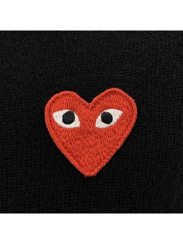 Heart Wappen V-Neck Wool KnitTop Black - COMME DES GARCONS - BALAAN 6