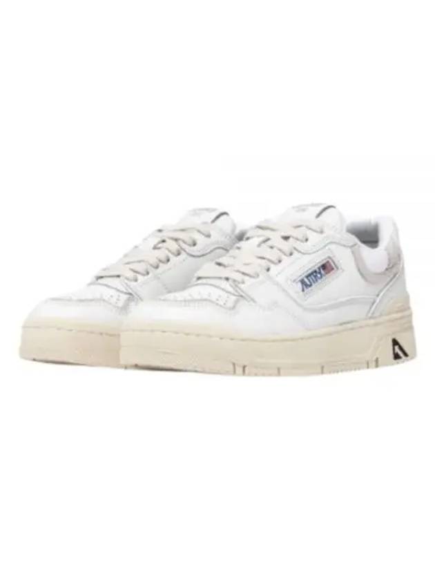 Men's CLC Leather Low Top Sneakers White - AUTRY - BALAAN 2