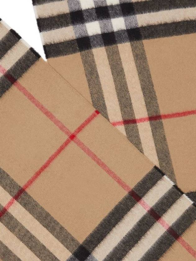 Classic Giant Check Muffler Brown - BURBERRY - BALAAN 3