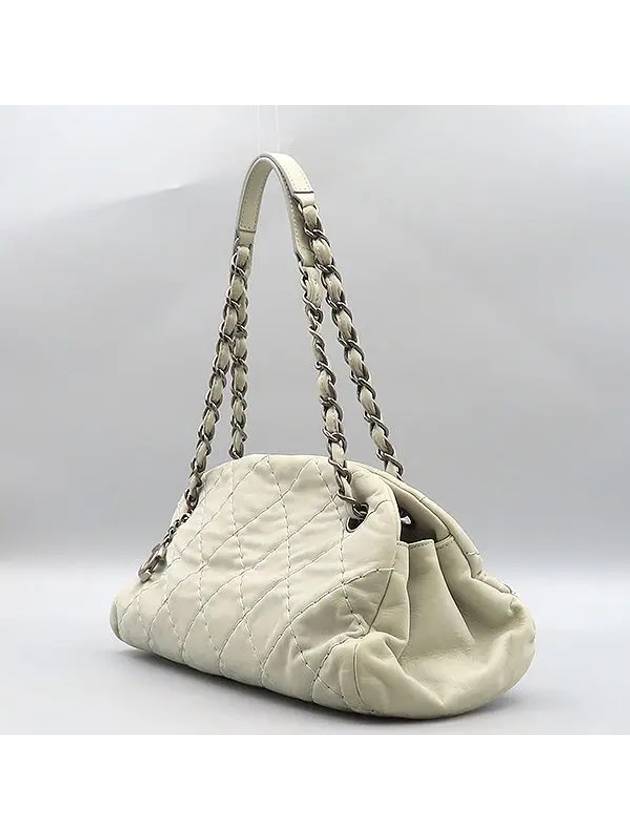 A50557 shoulder bag - CHANEL - BALAAN 3