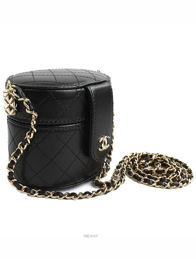 women cross bag - CHANEL - BALAAN 2