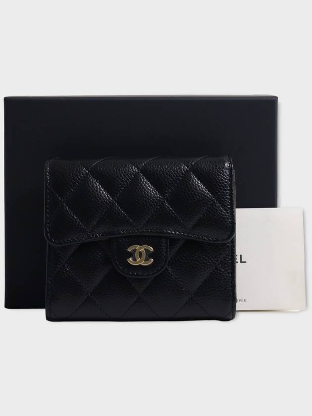 Small Classic Flap Wallet Grained Calfskin & Gold Black - CHANEL - BALAAN.