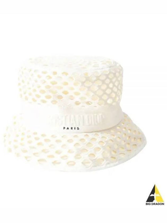 CHRISTIAN Women s Mesh Bucket Hat White 22DMH923A131 - DIOR - BALAAN 1