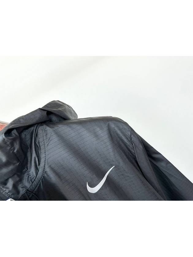 Essential Woven Running Hooded Jacket Black - NIKE - BALAAN 5