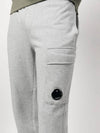 Lens Wappen Fleece Jogger Pants Gray Melange - CP COMPANY - BALAAN 5