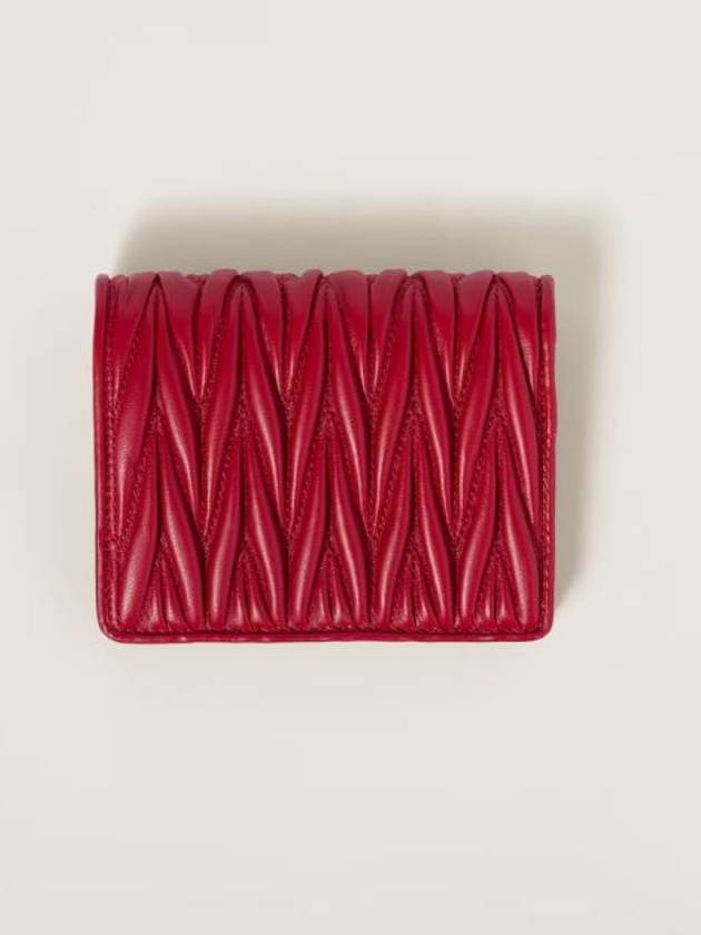 Matelasse Half Wallet Card Red - MIU MIU - BALAAN 4