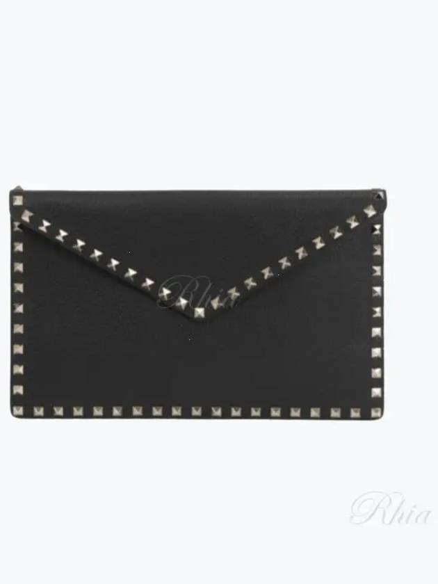 5W2P0P56 VSH 0NO P0P56 Rockstud Clutch Bag - VALENTINO - BALAAN 2