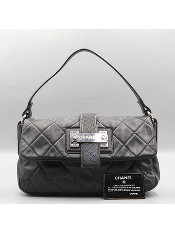 Black leather quilted silver logo lock decorated shoulder bag - CHANEL - BALAAN 1