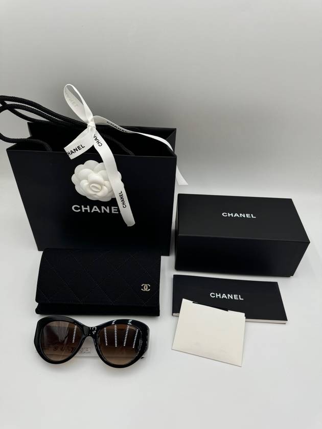 CC logo butterfly sunglasses acetate black brown A71525 - CHANEL - BALAAN 10