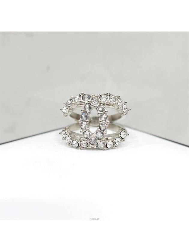 Lux You CC logo crystal ring No 13 in Korea - CHANEL - BALAAN 1