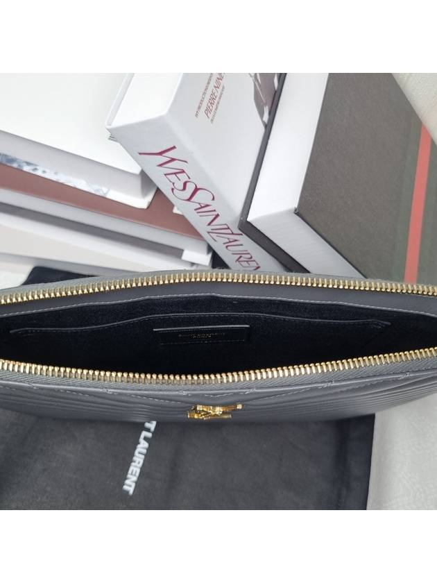 Monogram Matelasse Clutch Gray - SAINT LAURENT - BALAAN 6