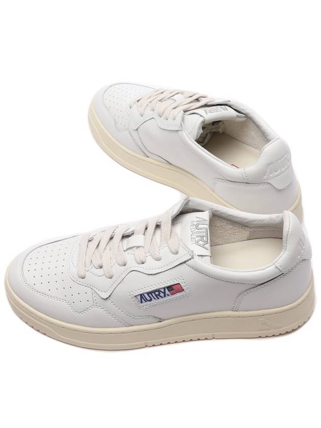 Medalist Leather Low Top Sneakers White - AUTRY - BALAAN 7