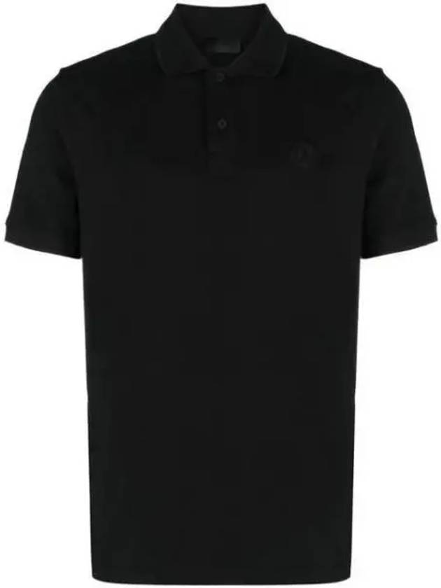 8A00004 899UR 999 Matte black logo patch short sleeve collar 962512 - MONCLER - BALAAN 1