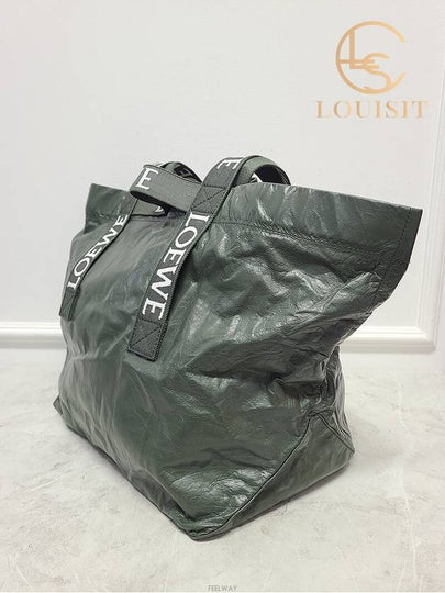 Used luxury goods Lewis It Bauble green fold shopper bag Paper calfskin - LOEWE - BALAAN 2