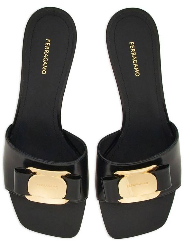 Ferragamo Sandals Black - SALVATORE FERRAGAMO - BALAAN 3