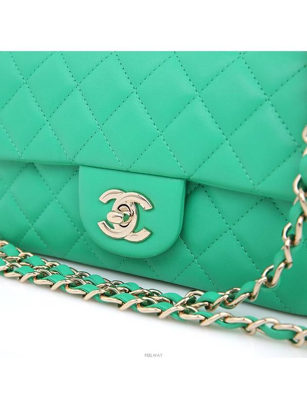 women cross bag - CHANEL - BALAAN 5