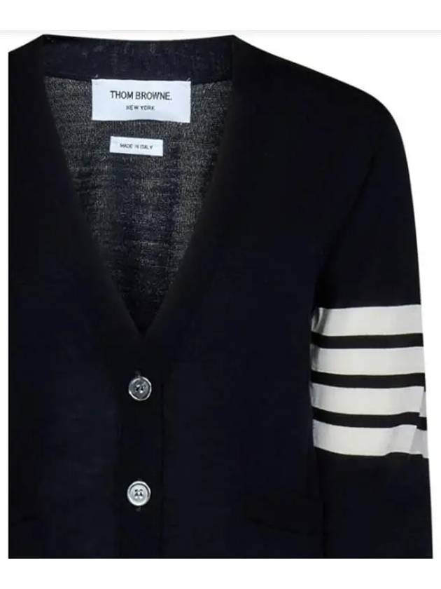 Sustainable Fine Merino Wool 4-Bar Relaxed Fit V-Neck Cardigan Navy - THOM BROWNE - BALAAN 2