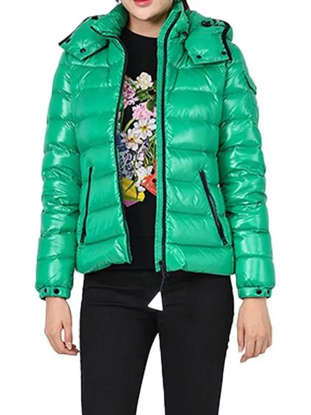 1A52400 68950 863 BADY Body Arm Logo Patch Hood Padding Glossy Green Women's Padding - MONCLER - BALAAN 3