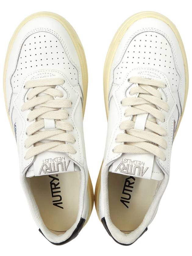 Medalist Goatskin Low Top Sneakers White - AUTRY - BALAAN 3