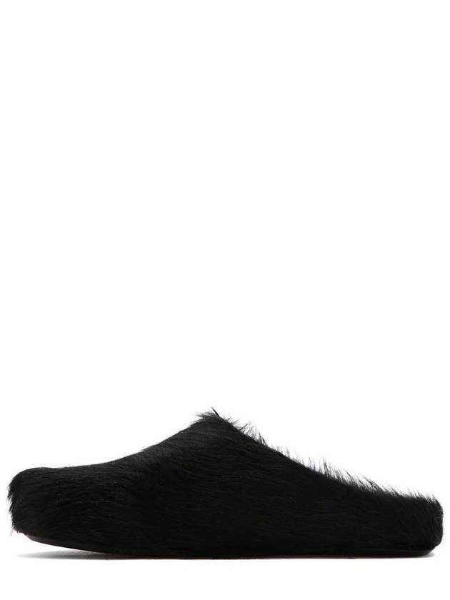 Calf Hair Fussbett Slippers Black - MARNI - BALAAN 3