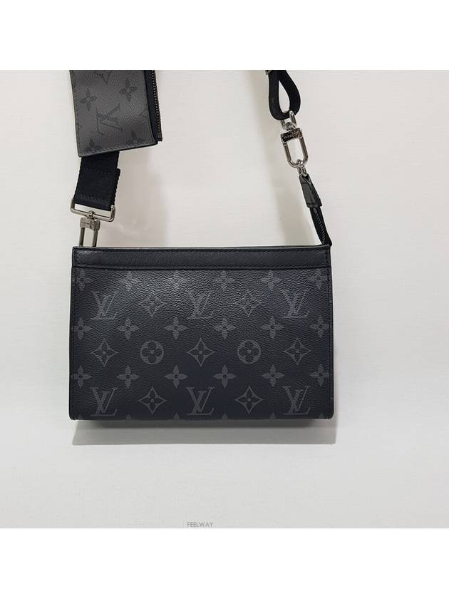 Gaston Wearable Wallet Monogram M81124 - LOUIS VUITTON - BALAAN 2