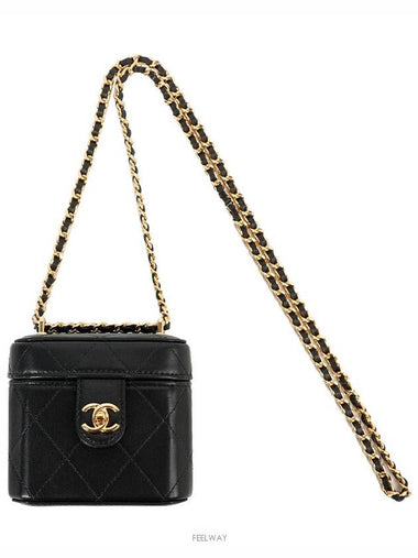 women cross bag - CHANEL - BALAAN 1