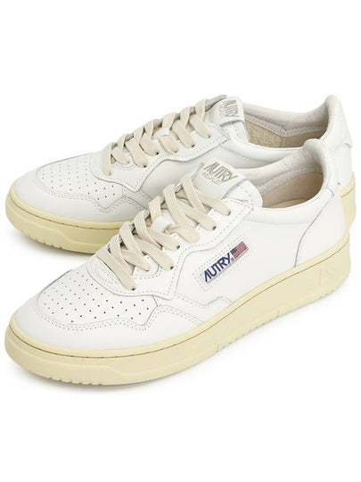 Medalist Leather Low Top Sneakers White - AUTRY - BALAAN 2