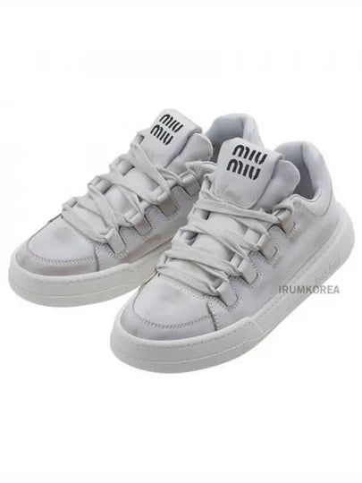 Logo Vintage Low Top Sneakers White - MIU MIU - BALAAN 2