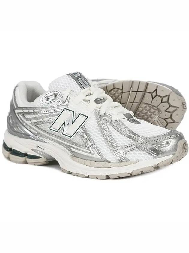 1906R Low Top Sneakers Silver Reflective - NEW BALANCE - BALAAN 3