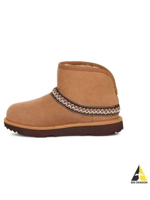 KIDS Embroidery Braid Boots Chestnut Classic Mini Crescent 1157697KCHE - UGG - BALAAN 1