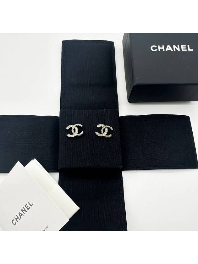 CC Logo Crystal Stud Earrings Silver - CHANEL - BALAAN 3