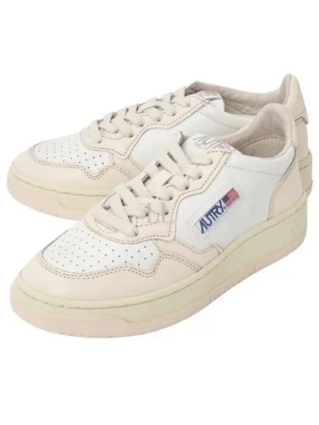 Women's Medalist Bi-Color Low-Top Sneakers Beige - AUTRY - BALAAN 2