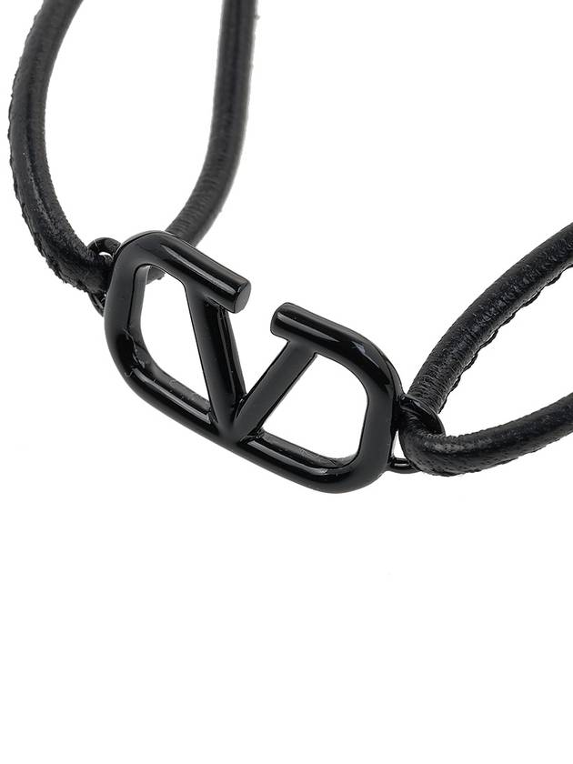 V Logo Signature Leather Bracelet Black - VALENTINO - BALAAN 4