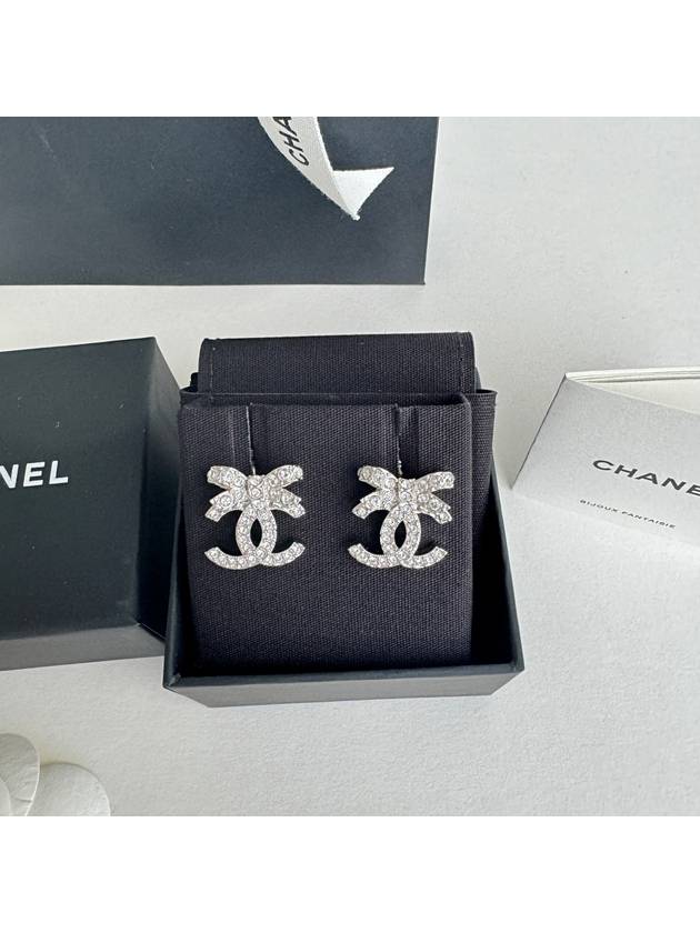 CC logo diamante ribbon earrings silver ABA922 - CHANEL - BALAAN 7