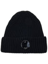 Lens Wappen Extra Fine Merino Wool Beanie Black - CP COMPANY - BALAAN 2