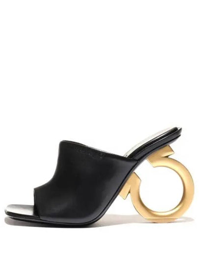 Elina Sandals Heels Black - SALVATORE FERRAGAMO - BALAAN 2