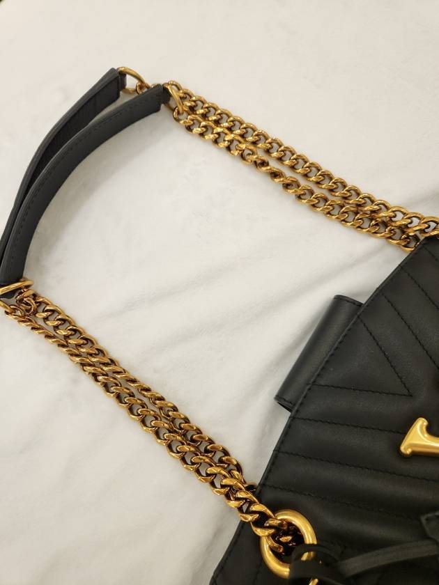 Women s New Wave Chain Shoulder Bag Black M51496 Condition A - LOUIS VUITTON - BALAAN 15