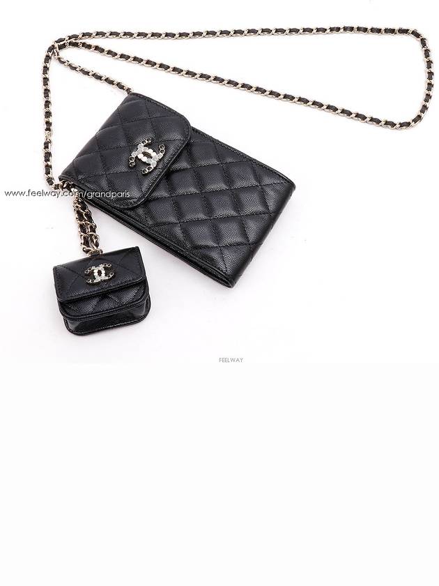 women cross bag - CHANEL - BALAAN 4