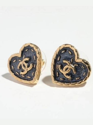 Heart CC Logo Blue Earrings 4ET0132 - CHANEL - BALAAN 1