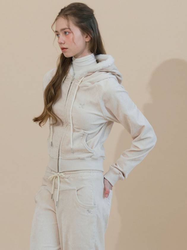 Velour Set Up Pocket Zip Up Hoodie Ivory - ETRE AU SOMMET - BALAAN 5