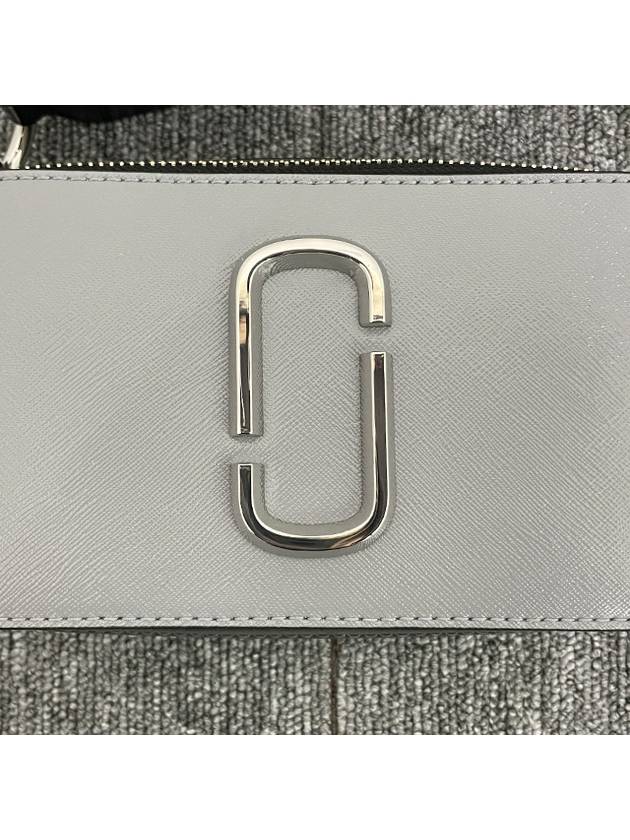 Women's Snapshot Cross Bag Wolf Gray Multi - MARC JACOBS - BALAAN.