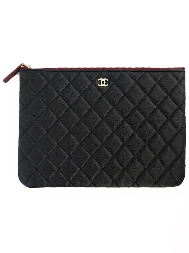 Medium Classic Clutch Bag Caviar Leather & Gold Black - CHANEL - BALAAN 2