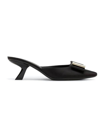 Lycia Vara Bow Satin Mule Heels Black - SALVATORE FERRAGAMO - BALAAN 1