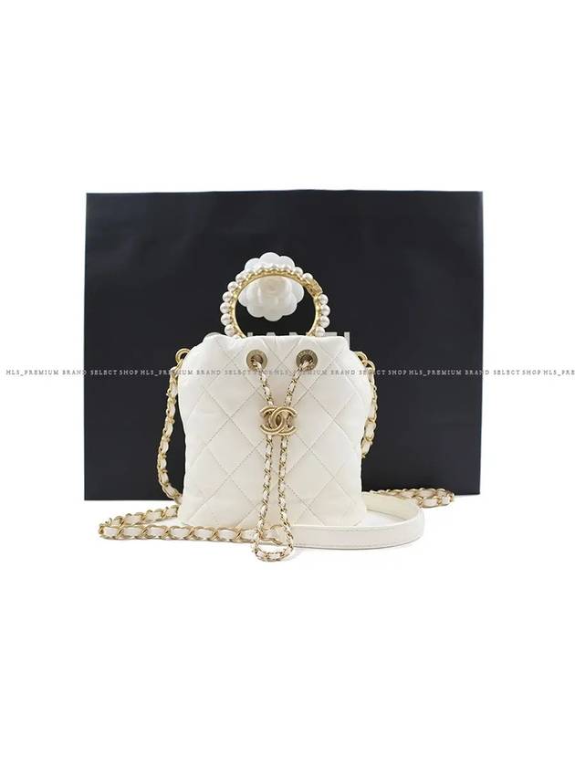 Small white bucket bag AS2608 - CHANEL - BALAAN 2